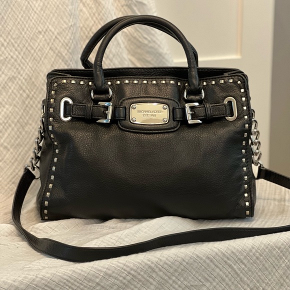 Michael Kors Hamilton with Saffiano Leather, SHW and Accents - Picture 2 of 10
